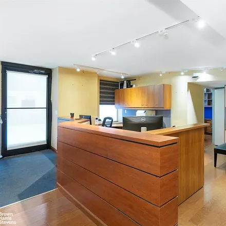 Image 4 - 520 EAST 72ND STREET in New York - Apartment for sale