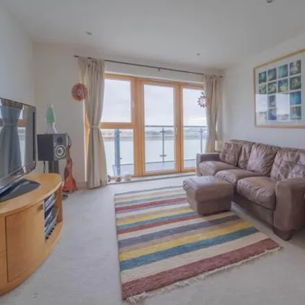 Image 3 - Bimini, Midway Quay, Eastbourne, BN23 5DG, United Kingdom - Apartment for sale