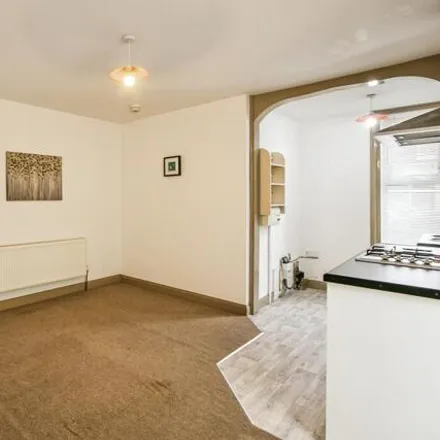 Image 5 - 15 Rosebery Road, Bournemouth, Christchurch and Poole, BH5 2JH, United Kingdom - Apartment for sale