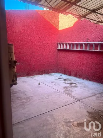 Buy this 5 bed house on Calle Fuente de Medusa in Fraccionamiento Las Américas, 55070 Ecatepec de Morelos