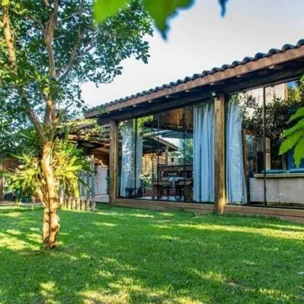 Buy this 4 bed house on Servidão Alvorada in Campeche, Florianópolis - SC