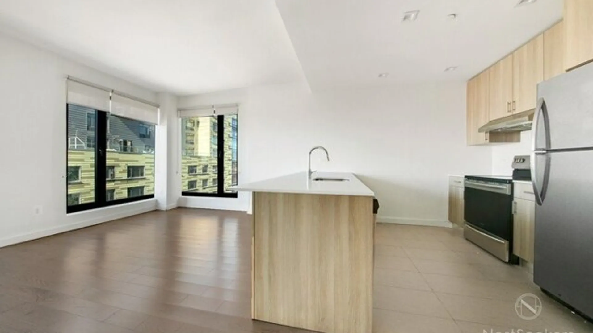 Hunters Landing, 11-39 49th Avenue, New York, NY 11101, USA | 2 bed condo for rent