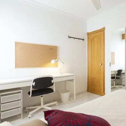 Image 5 - Avenida del Manzanares, 18, 28011 Madrid, Spain - Room for rent