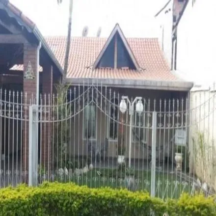 Buy this studio house on Avenida Pensilvânia in Jardim Marister, Jacareí - SP