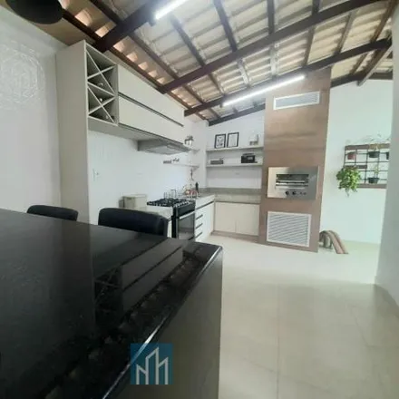 Buy this 3 bed apartment on Rua Inhazinha Epifânio in Divinópolis - MG, 35500-071