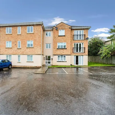 Rent this 2 bed apartment on Newbury Sewage Treatment Works (STW) in Lower Way, Thatcham