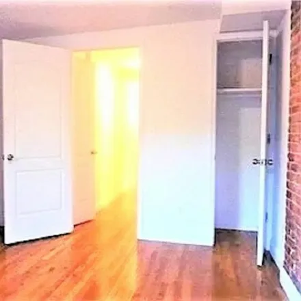 Image 4 - 623 East 11th Street, New York, NY 10009, USA - Condo for rent
