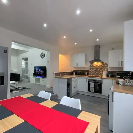 Rent this 3 bed apartment on Oldham in M35 0AY, United Kingdom