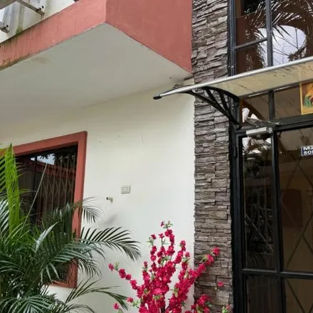 Rent this studio apartment on 4 Herradura 2A in 090513, Guayaquil