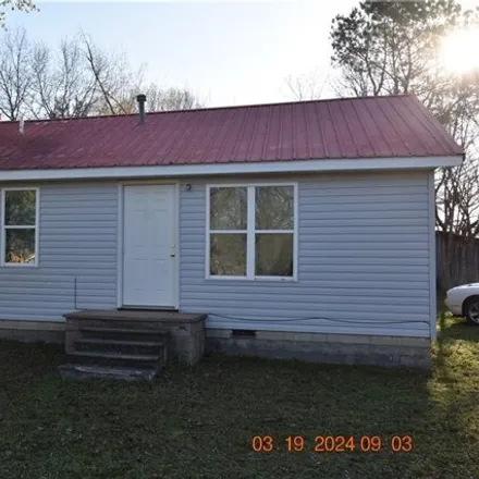 Buy this 2 bed house on 654 North Main Street in Sallisaw, OK 74955