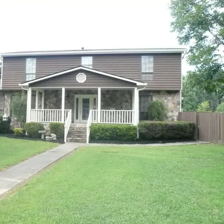 Buy this 4 bed house on 1712 Cannon Drive in Fort Oglethorpe, GA 30742