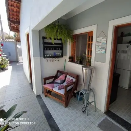 Buy this 2 bed house on Rua das Jaqueiras in Arujá, Arujá - SP