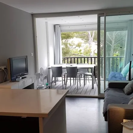 Rent this studio apartment on 83150 Bandol