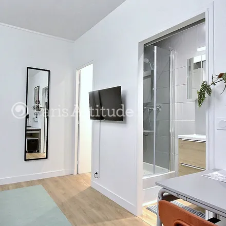 Image 2 - 11 Rue Joseph Dijon, 75018 Paris, France - Apartment for rent