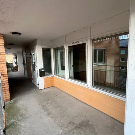 Rent this 3 bed apartment on Kyrkogatan 1 in 462 34 Vänersborg, Sweden