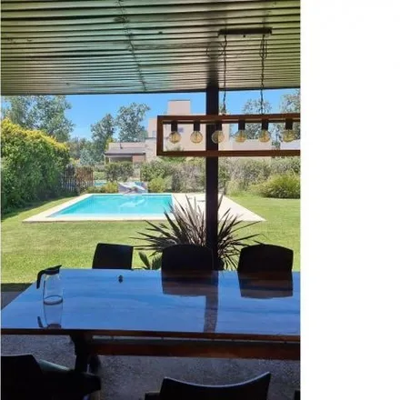 Rent this 3 bed house on Gatti 1065 in Fisherton, Rosario