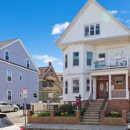 Buy this 3 bed condo on 42 Hudson Street in Somerville, MA 02143