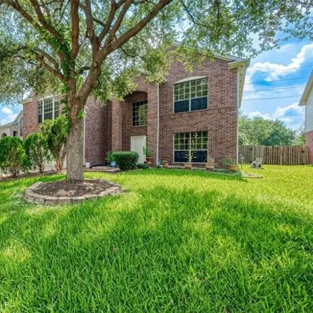 Image 2 - 16511 Village View Trl, Sugar Land, Texas, 77498 - House for sale