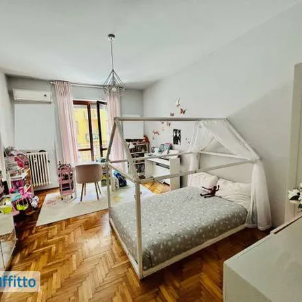 Image 2 - Via Cola di Rienzo, 20144 Milan MI, Italy - Apartment for rent