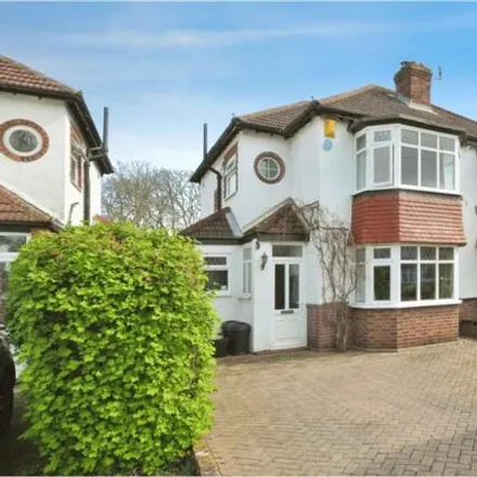 Buy this 3 bed duplex on Crescent Drive in London, BR5 1BA