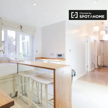 Rent this 2 bed apartment on St. Philip Street in London, SW8 3RU