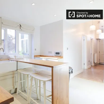 Image 1 - St. Philip Street, London, SW8 3RU, United Kingdom - Apartment for rent