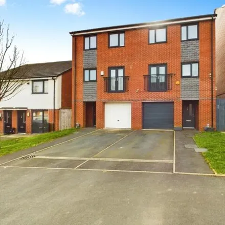 Buy this 4 bed townhouse on 1 Dipper Way in Bloxwich, WS3 1EE