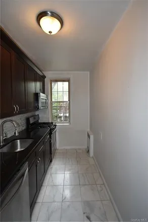 Image 8 - 801 Bronx River Road, City of Yonkers, NY 10708, USA - Condo for sale