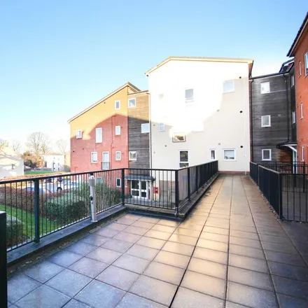 Rent this 2 bed apartment on The Parks Community Centre in Nicholson Park, Easthampstead