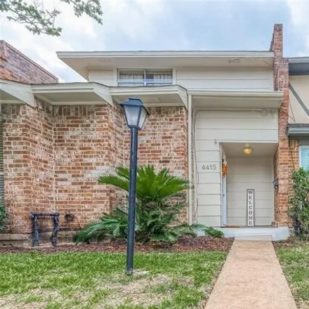 Image 3 - 4447 Serenity Lane, Bellaire, TX 77401, USA - House for rent