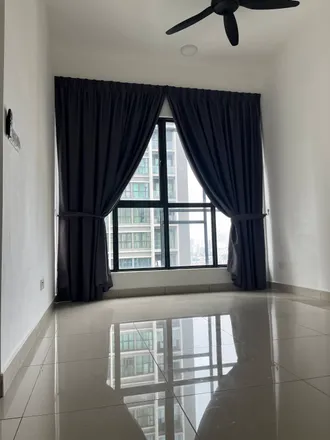 Rent this 3 bed apartment on CItizen2 in Old Klang Road, Overseas Union Garden
