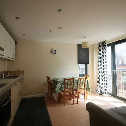 Image 6 - Carter's Yard, Parker's Ya, Devonshire, Sheffield, S1 4LQ, United Kingdom - Apartment for rent