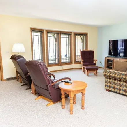 Image 4 - 970 Culpepper Drive Southeast, Gaines Charter Township, MI 49508, USA - House for sale
