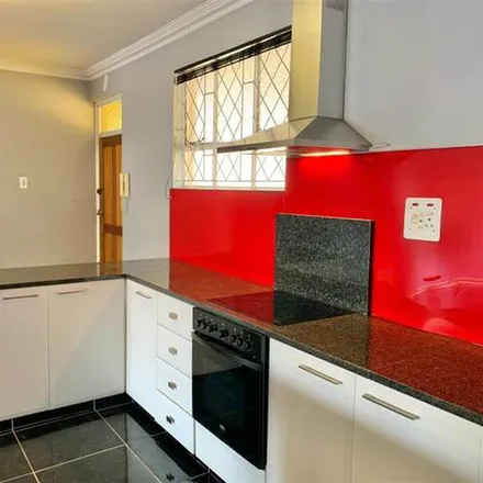 Image 5 - Stephen Dlamini Road, Essenwood, Durban, 4001, South Africa - Apartment for rent