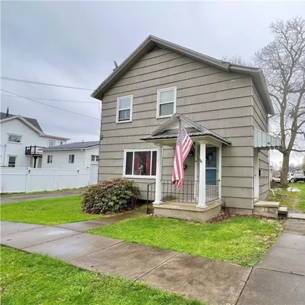 Buy this studio house on Johnson Way in Greenville, PA 16125