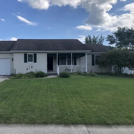 Buy this 3 bed house on 1113 Poppy Drive in Wapakoneta, OH 45895