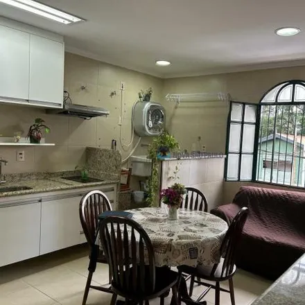 Rent this 2 bed house on Avenida Chibarás 469 in Indianópolis, São Paulo - SP