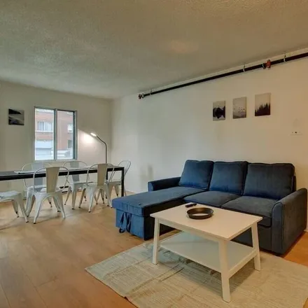 Image 9 - Laval, QC H7V 3X8, Canada - Apartment for rent