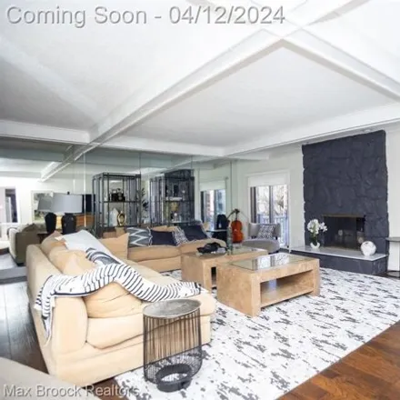 Image 8 - 21718 Gates Street, Beverly Hills, MI 48025, USA - House for sale