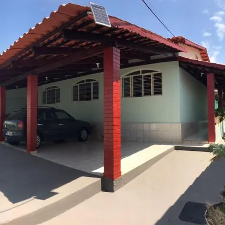 Buy this 3 bed house on Rua X 13 in Jardim Brasil, Goiânia - GO