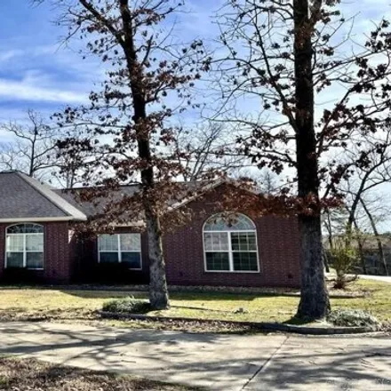 Buy this 3 bed house on 146 Restful Circle in Garland County, AR 71913