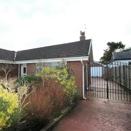 Buy this 4 bed house on Renacres Lane in West Lancashire, L39 8SQ