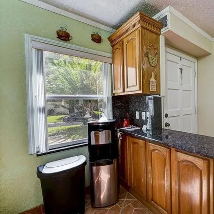 Image 8 - 1510 Flint Drive West, Clearwater, FL 33759, USA - House for sale