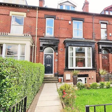 Rent this 8 bed townhouse on Ebberston Place in Leeds, LS6 1LE