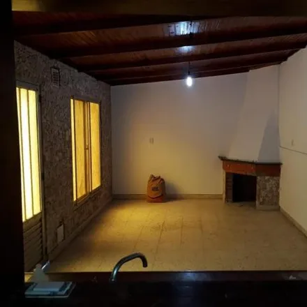 Buy this 2 bed house on Risso 1741 in Guadalupe Oeste, Santa Fe