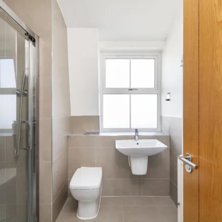 Image 1 - 6 Williams Lane, London, SW14 7AZ, United Kingdom - Apartment for rent