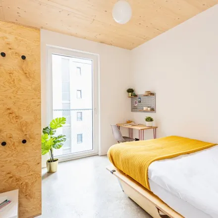 Rent this 5 bed room on Paul-Gerhardt-Stift in Müllerstraße, 13349 Berlin