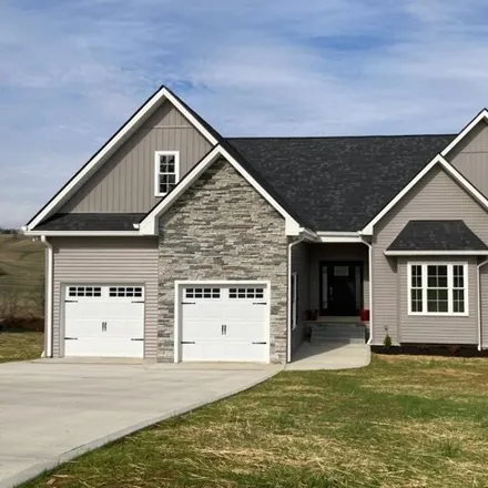 Buy this 3 bed house on 1102 Valley Home Road in Dandridge, TN 37725