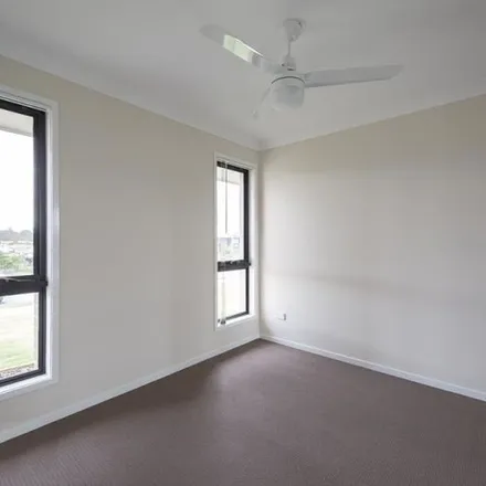 Image 3 - Lacewing Street, Rosewood QLD, Australia - Apartment for rent