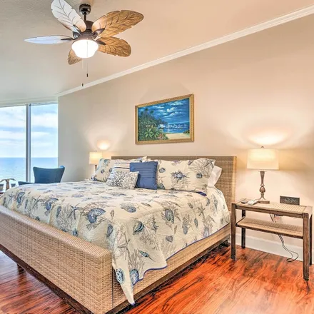 Rent this 3 bed condo on Biloxi